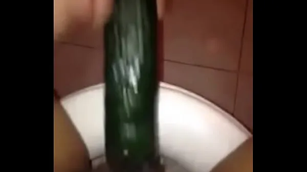 Big girl masturbathing with cucumber total Clips