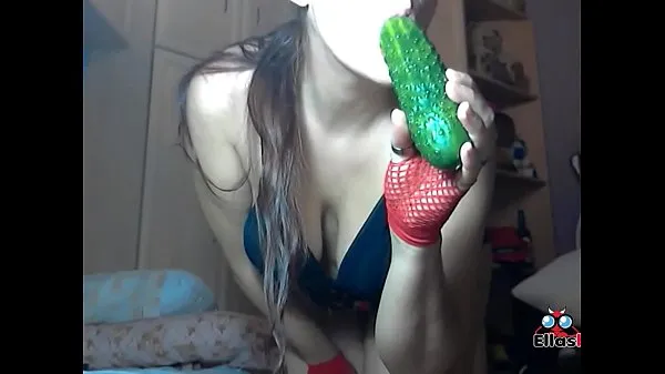 Big Girl Plays With Cucumber, Gets Cucumber In Pussy total Clips