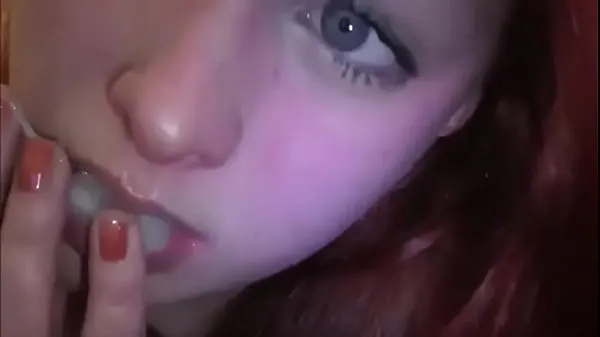 คลิปรวมใหญ่ Married redhead playing with cum in her mouth คลิป