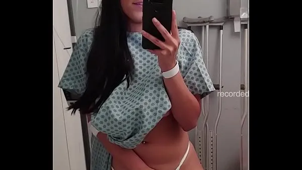 Tổng cộng Quarantined Teen Almost Caught Masturbating In Hospital Room clip lớn