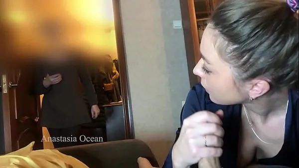 Celkový počet veľkých klipov: My stepmom catched me giving a blowjob to my boyfriend. We were talking and she watched how I suck and he cum on my face